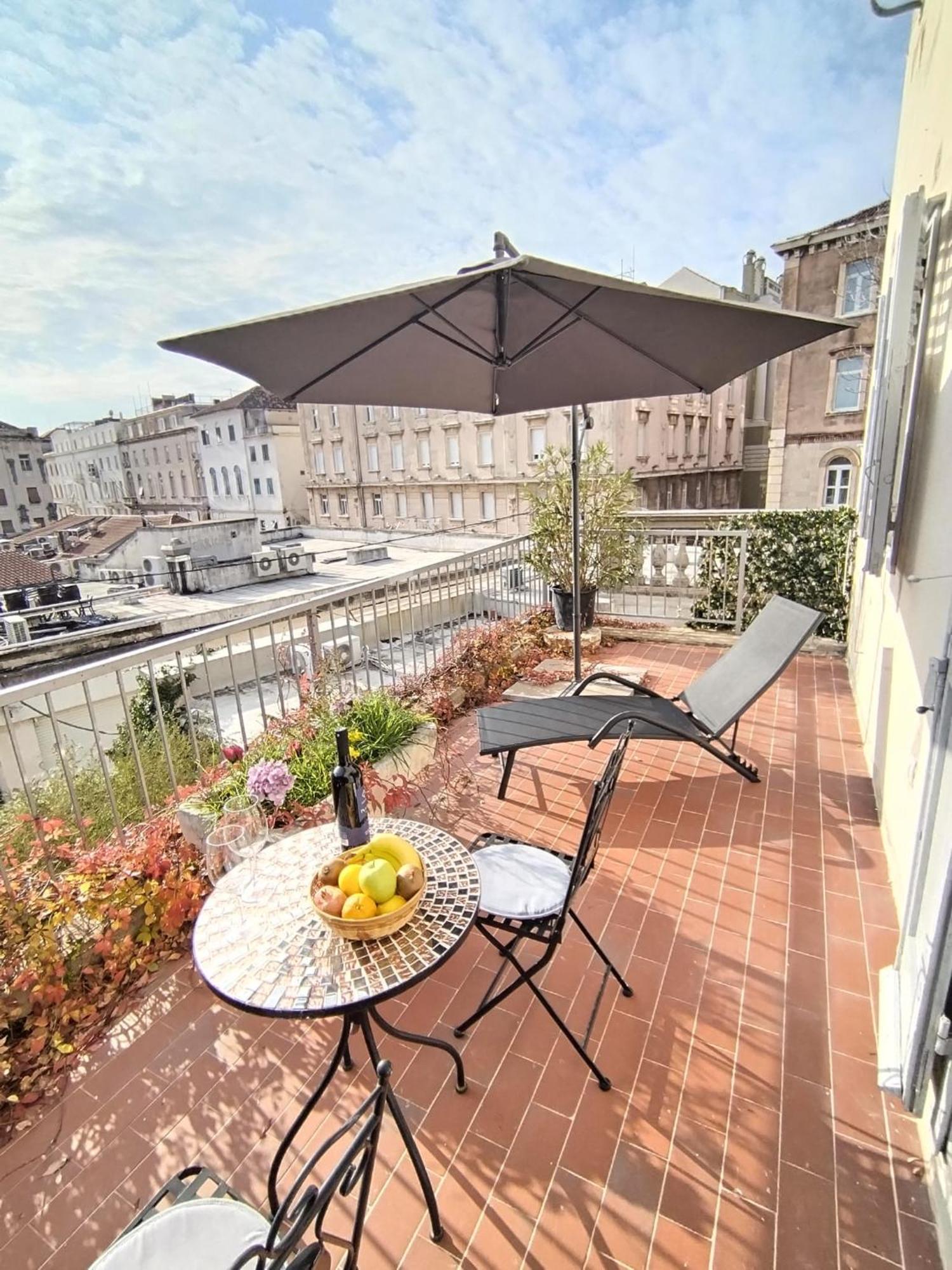 Sunny Terrace Apartment Split Exterior foto